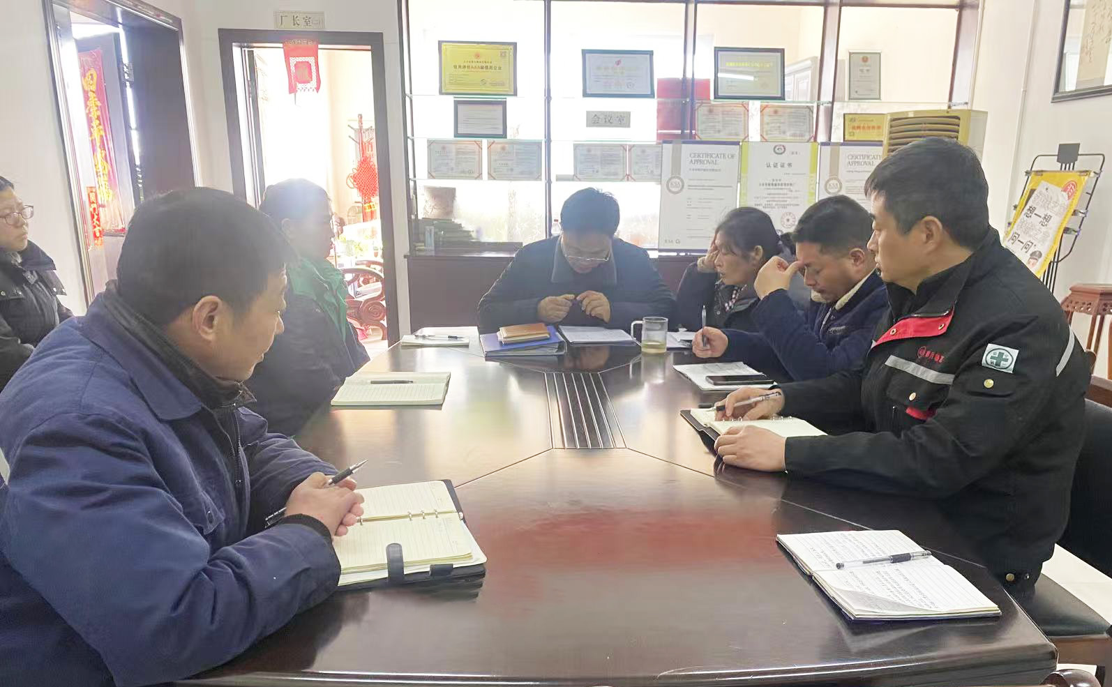 Dafeng Mingyue Alling Bush Co., Ltd. 2025 жылғы алғашқы айлық жиналыс өткізді